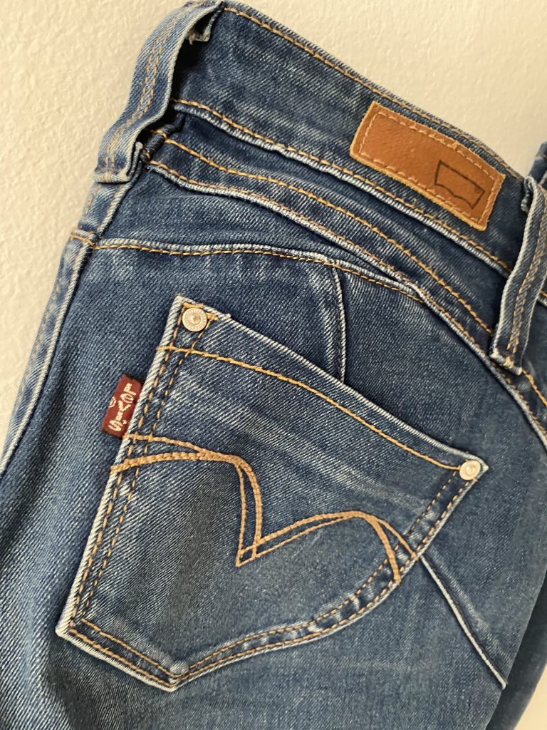 Jean Levi's Skinny Gris Noir Taille 26 (36FR) Excellent état
